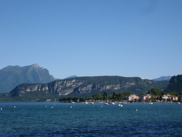 img_9906.jpg
